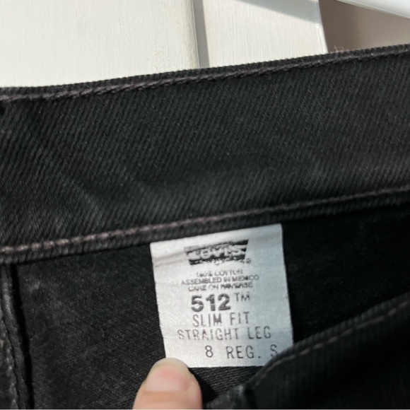 Levi’s 512 Raw Hem Slim Fit Straight Leg in Black, Size 8 - Picture 2 of 5